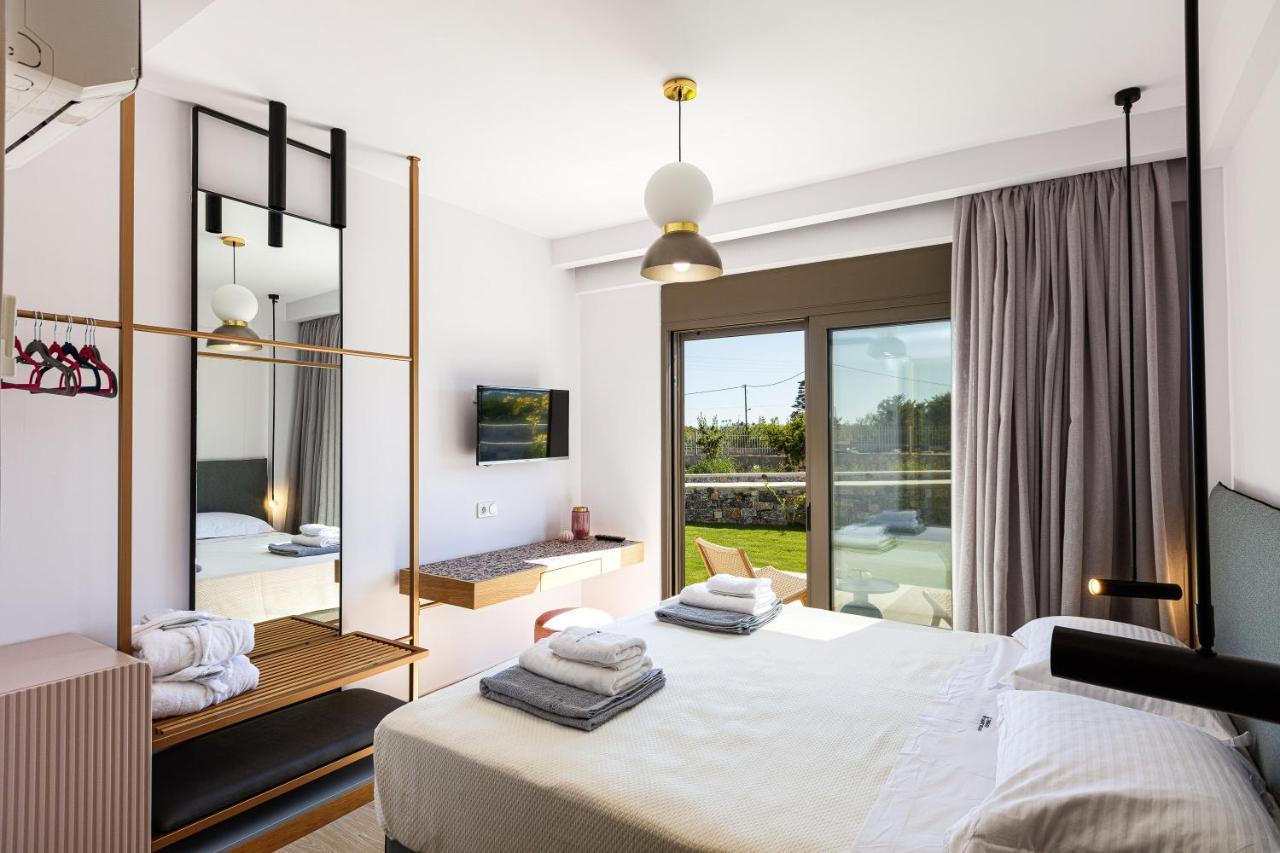 Terrazzo Luxury Villas Pigianos Kampos  Exterior foto