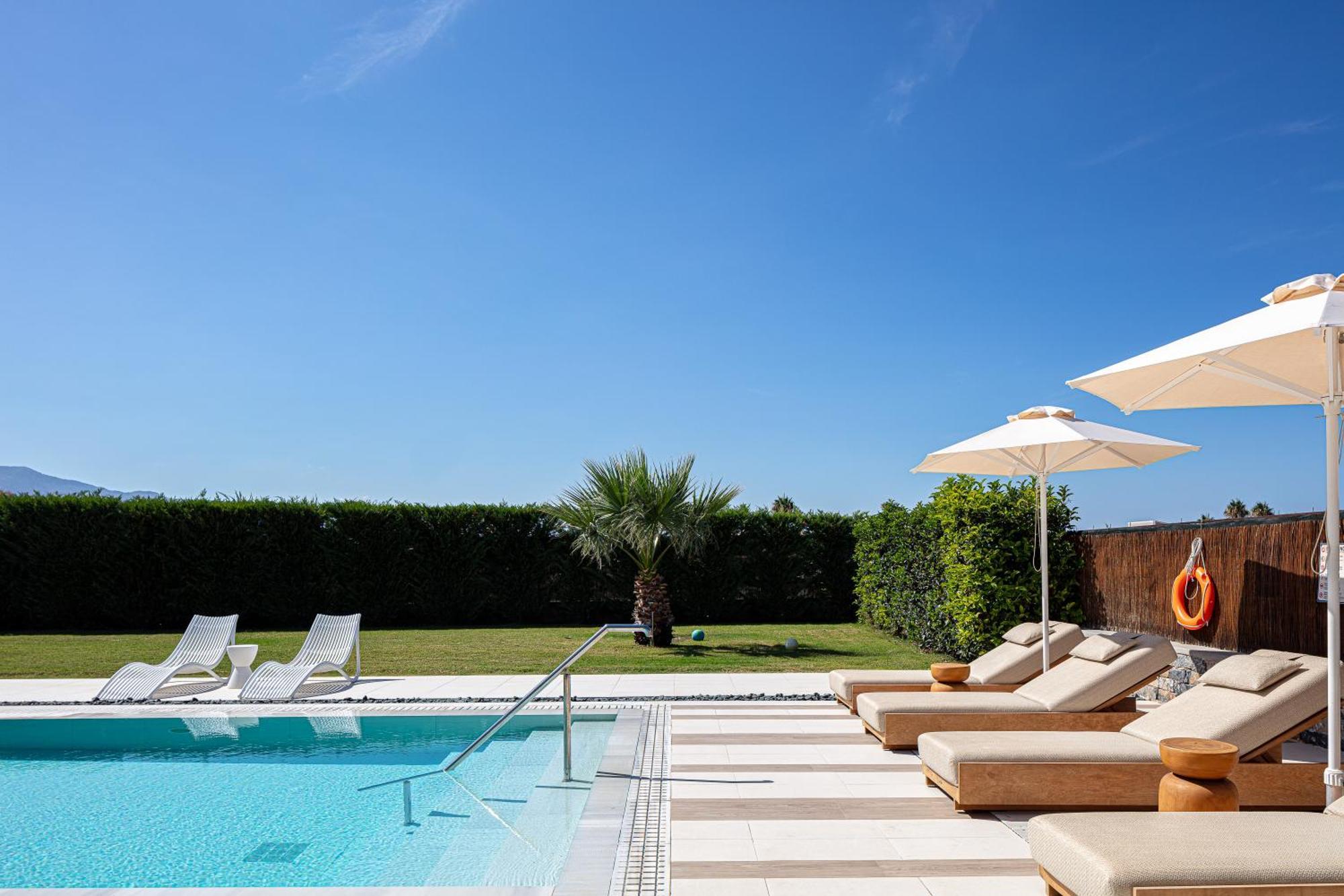 Terrazzo Luxury Villas Pigianos Kampos  Exterior foto